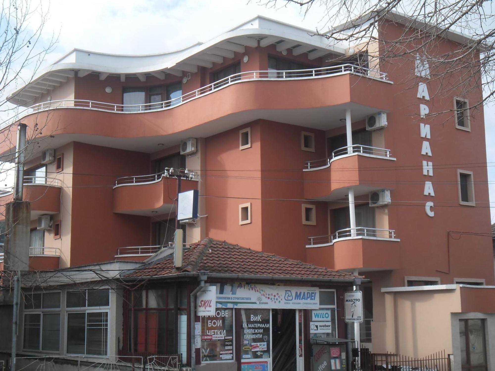 Marianas Guesthouse ออบซอร์ ภายนอก รูปภาพ